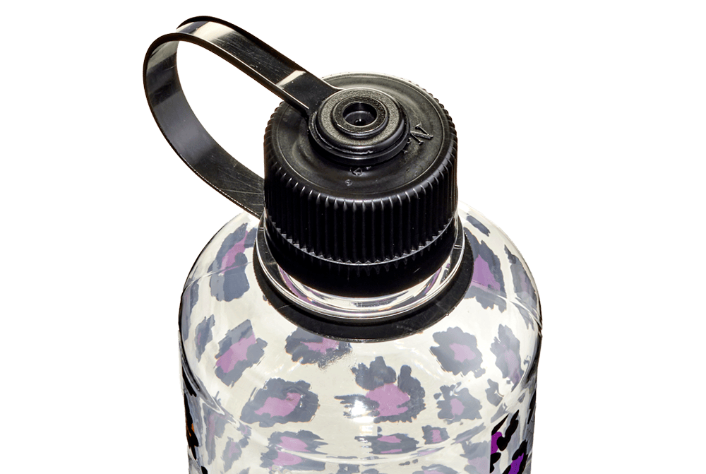 Nalgene product detail: 16oz Narrow Mouth Animal Print Bottles T1 — 16oz Narrow Mouth Animal Print Bottles