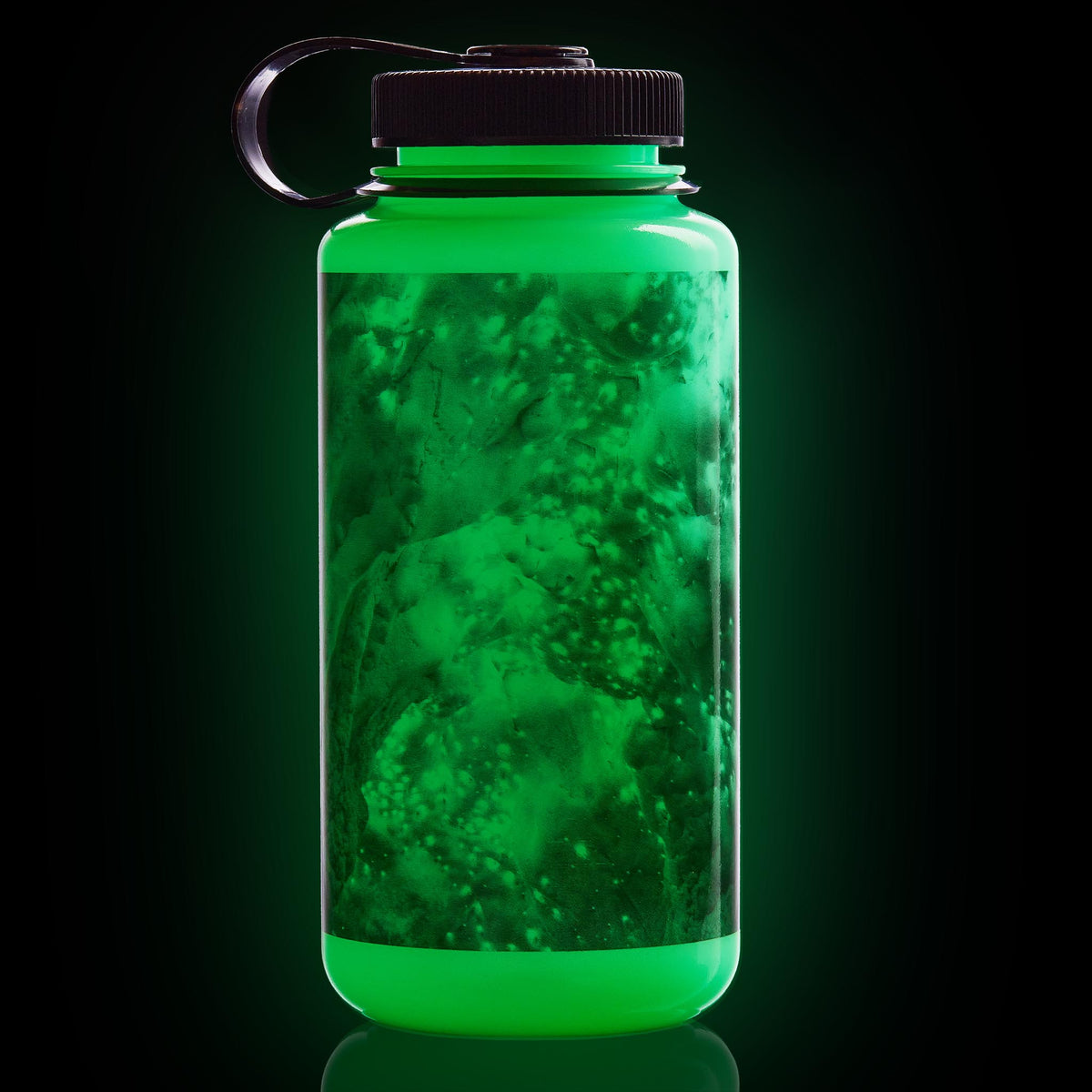 Nalgene product image: 32oz WM Glo Wyld F6 — 32oz WM Glo Wyld