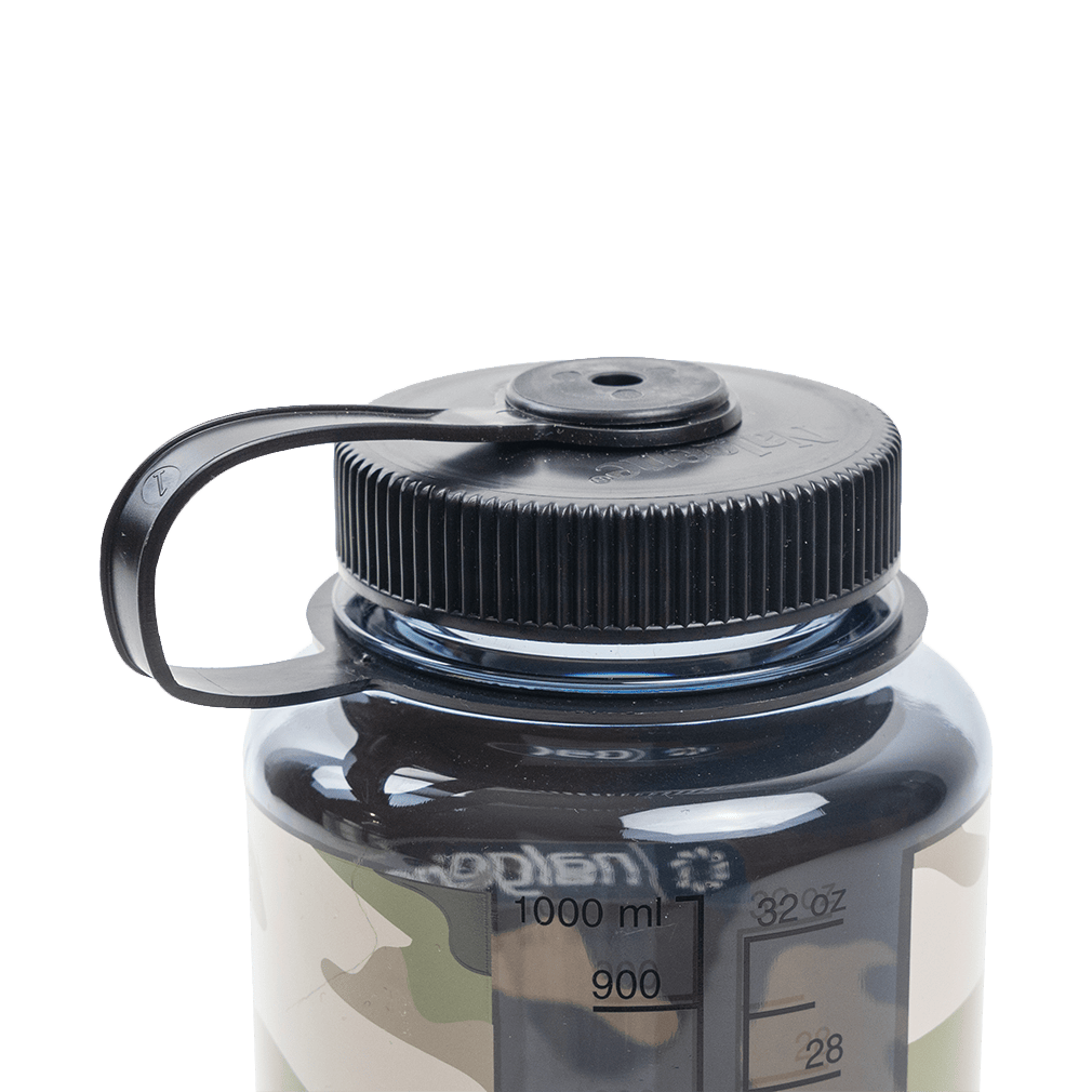 Nalgene product detail: 32oz Wide Mouth Camo Print Bottles C1 — 32oz Wide Mouth Camo Print Bottles