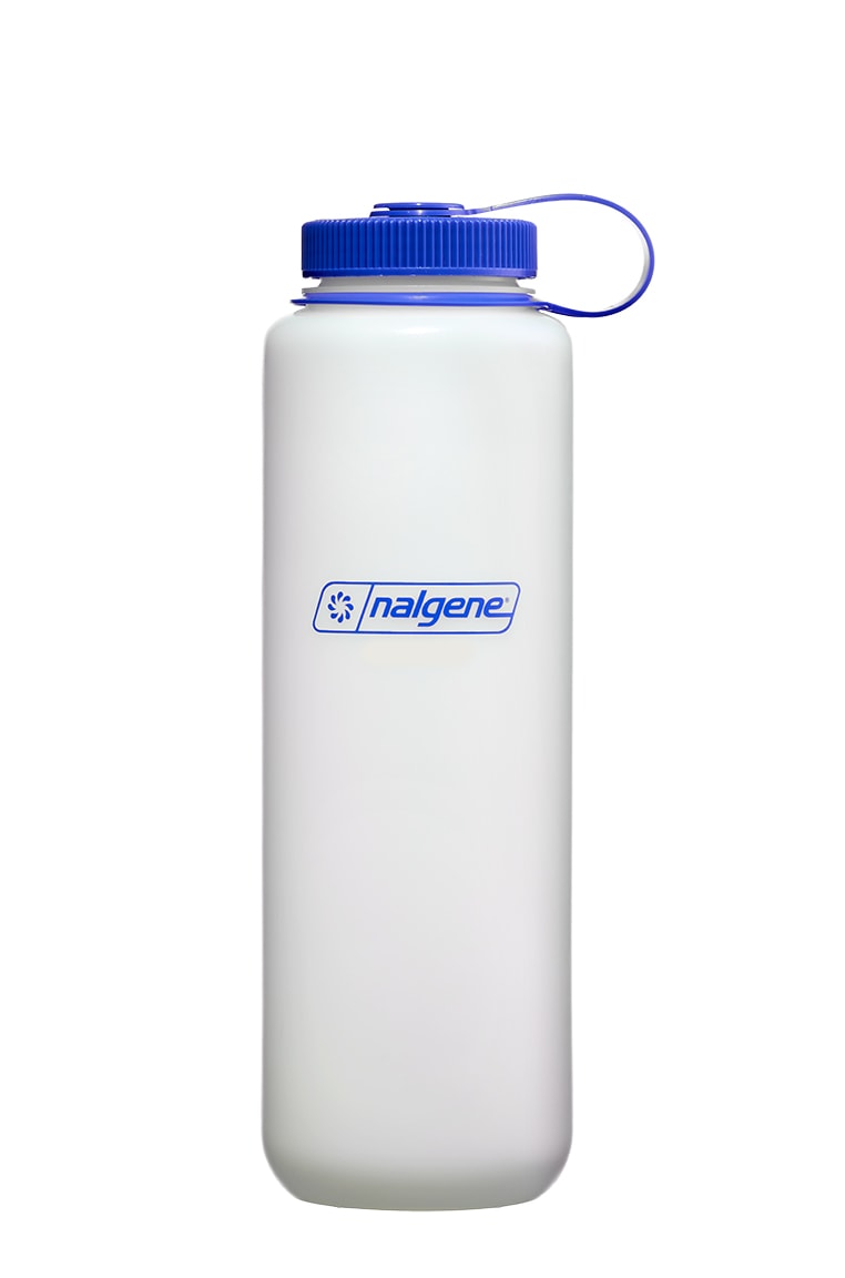Nalgene product detail: 48oz Wide Mouth Ultralite Bottle G4 — 48oz Wide Mouth Ultralite Bottle